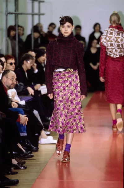 Look 16